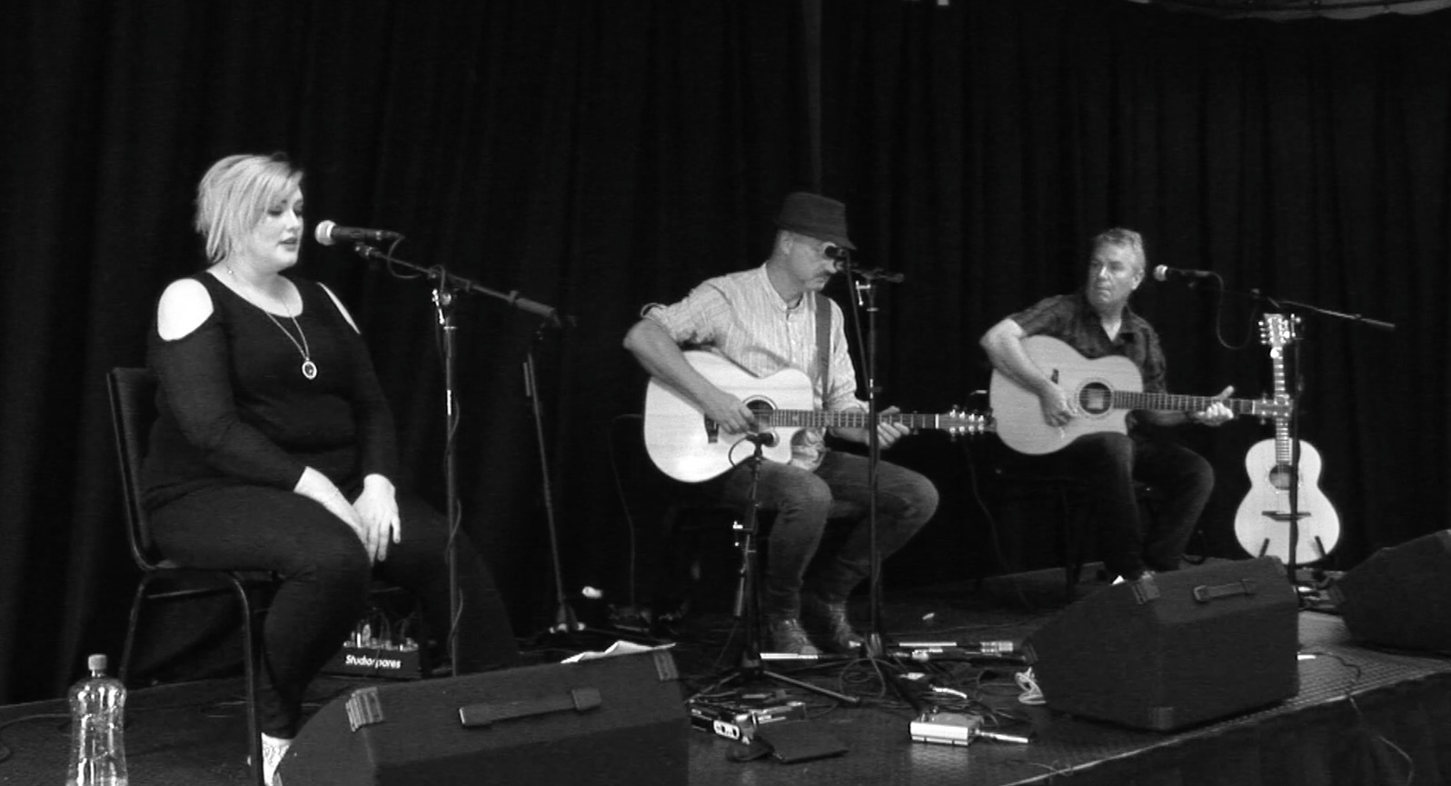 Seisiúin Barr a’ Tí – Ériu