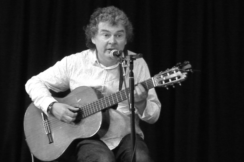 Seisiúin Barr a' Tí  - John Spillane