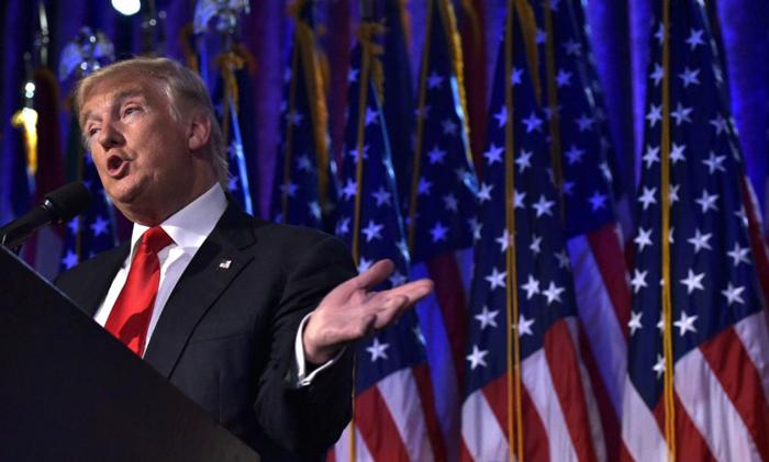 Deireadh le sean-ré na polaitíochta is ea bua Trump?