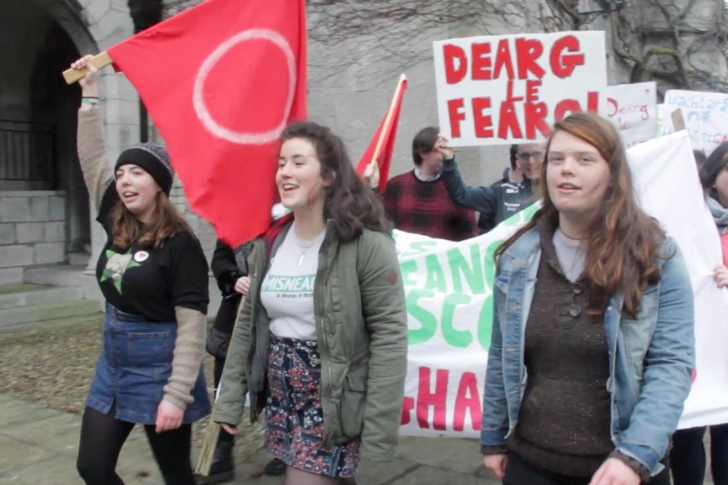Dearg le Fearg - Mic Léinn Ollscoil na hÉireann, Gaillimh