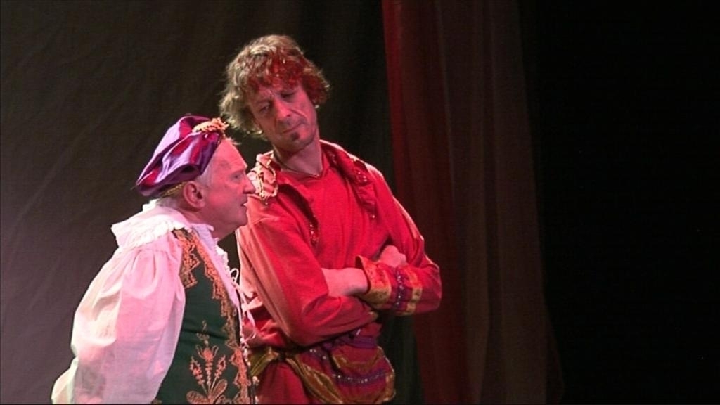 Splódar - Co. Liatroma ag tiomáint na drámaíochta Gaeilge