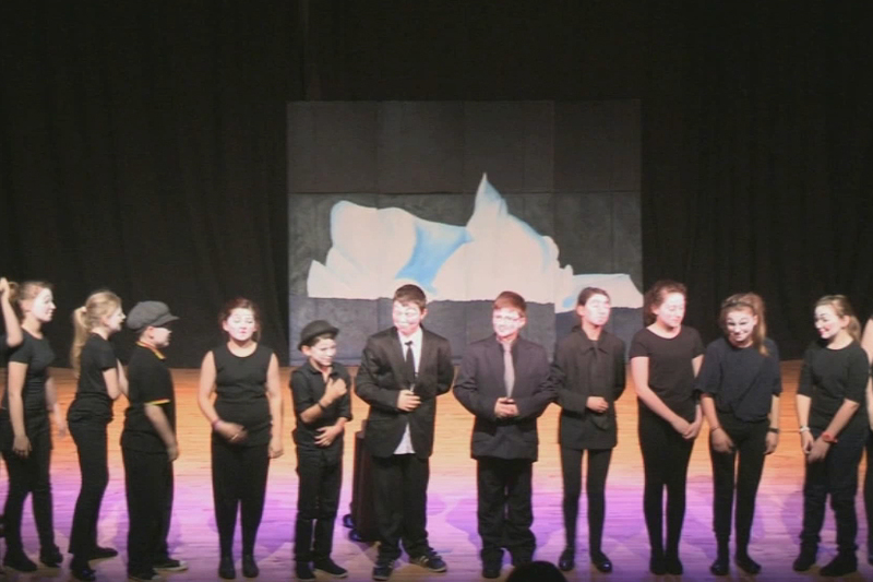 Dráma Dan Gordon á Léiriú ag Bunscoil Bheann Mhadagáin