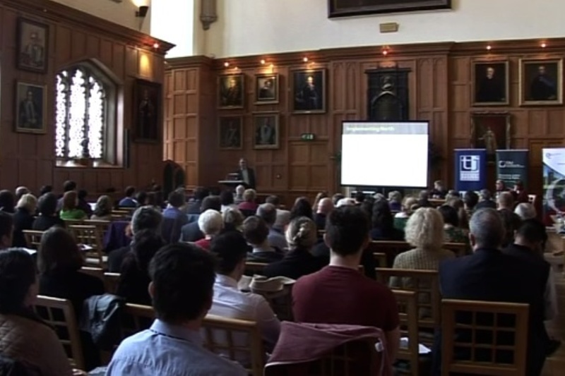 Forálacha Cearta Daonna Chomhaontú Aoine an Chéasta