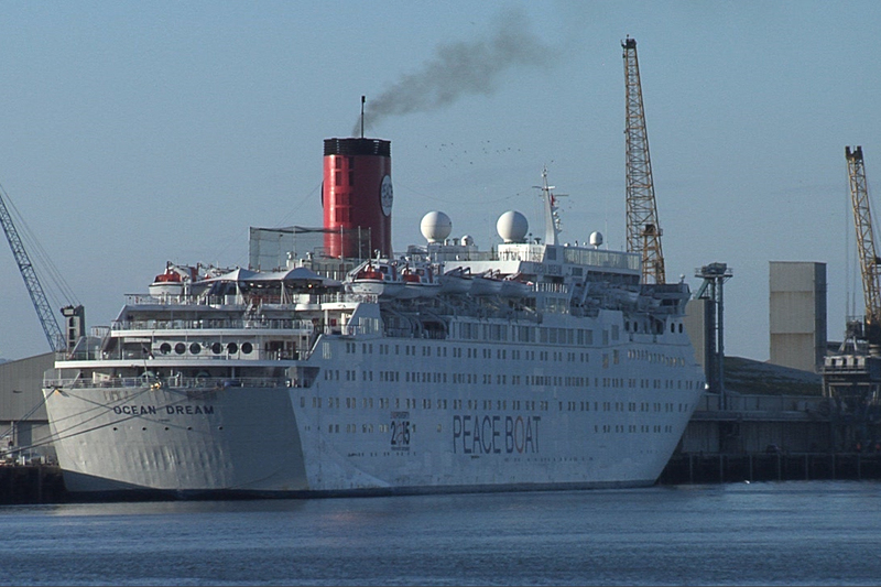 ‘Peace Boat’ na Seapáine ar camchuairt ó thuaidh