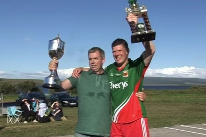 Ag filleadh abhaile go dtí an tOileán Iathghlas