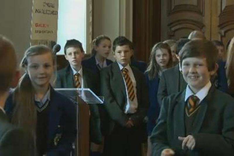 Le Chéile Trí Chultúr – ag tógáil droichead idir óige an tuaiscirt