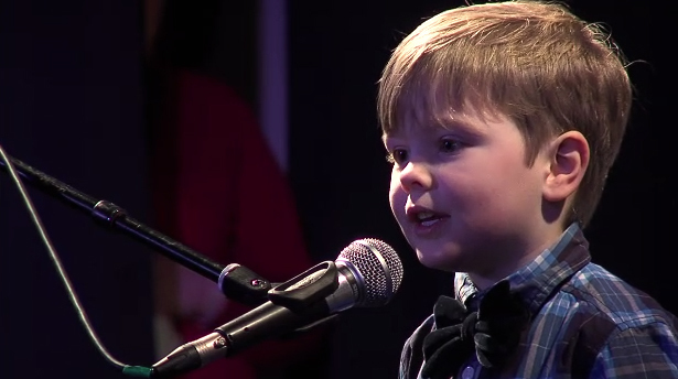 Club Óige Rann na Feirste ag ceiliúradh na Gaeilge