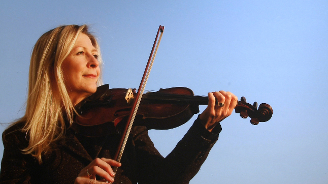 Féile 'Tradfest' ag déanamh ceiliúrtha ar Chlann Uí Mhaonaigh