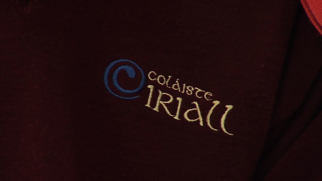 Grúpaí ó Choláiste Oiriall ag tabhairt aghaidhe ar a chéile i gCraobh Scléip