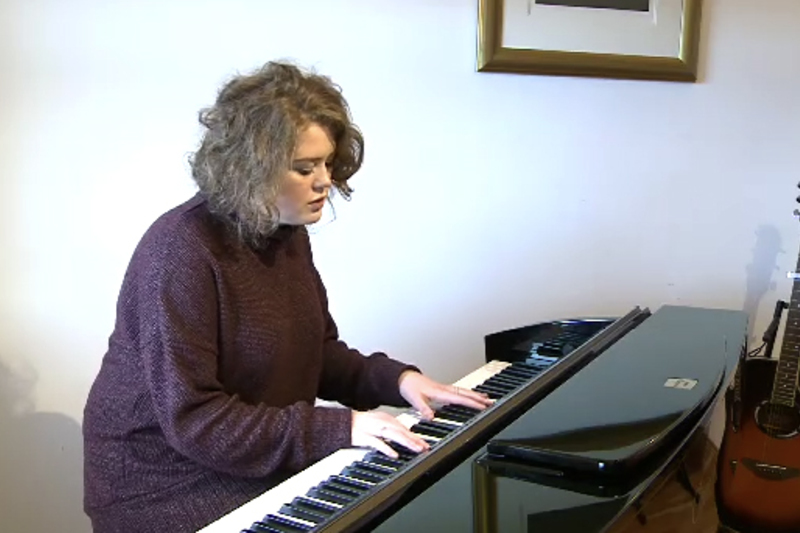 Ceol na nÓg - Megan Nic Ruairí