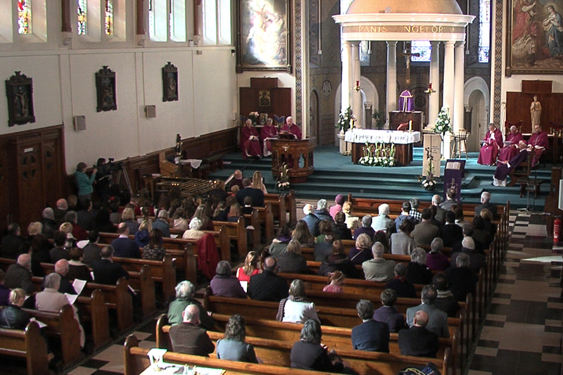 Ceiliúradh 50 Bliain den Aifreann Gaeilge i mBéal Feirste