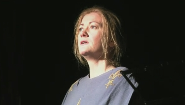 An Taibhdhearc; amharclann náisiúnta na Gaeilge oscailte arís