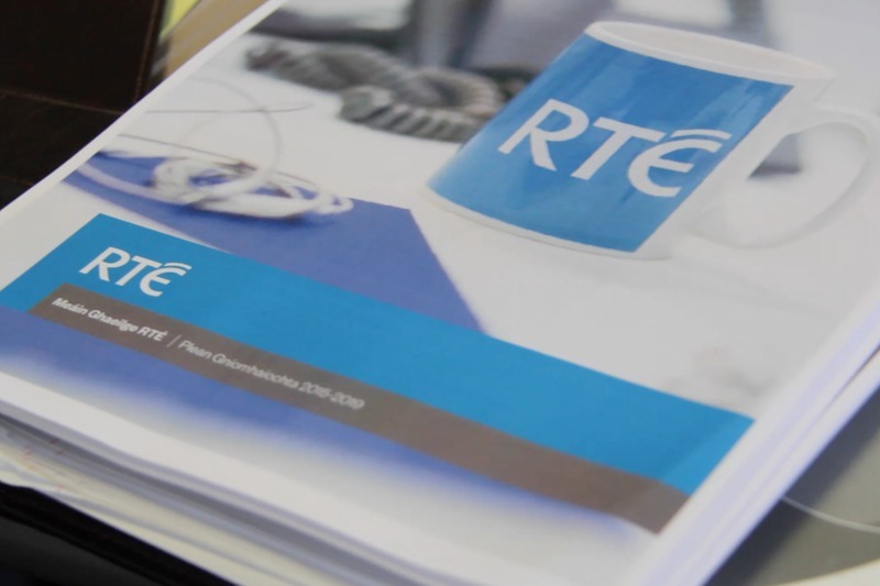 Beagnach 100 gníomh ar son na Gaeilge i bplean RTÉ