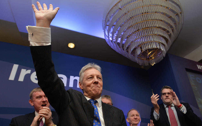 Cuimhní stoirmiúla agus muid ag fágáil slán le Peter, Barney agus Deasún