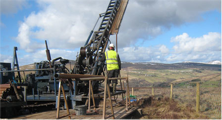 An Pobal Vs Dalradian- Scéal Íochtaráin