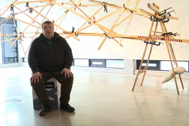 Cúigear gan dídeán básaithe ar shráideanna Bhéal Feirste i 2016