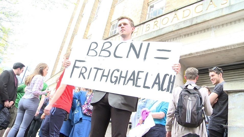 Agóid i gcoinne ‘neamhairt BBC’ ar an Ghaeilge