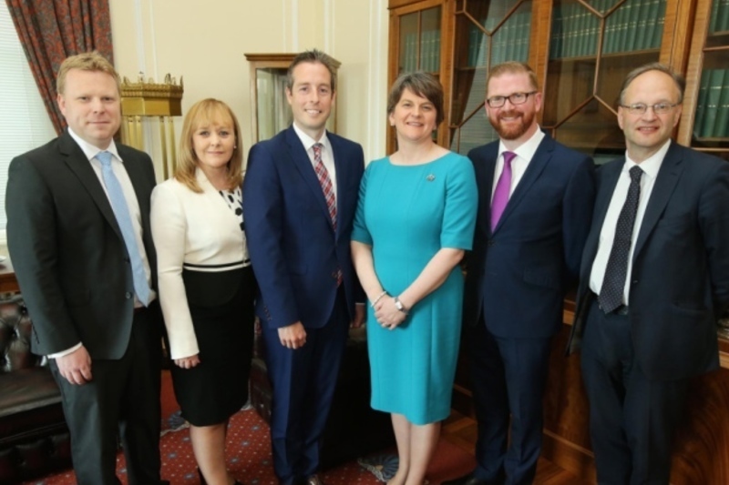 An-imní ar Ghaeilgeoirí an Tuaiscirt